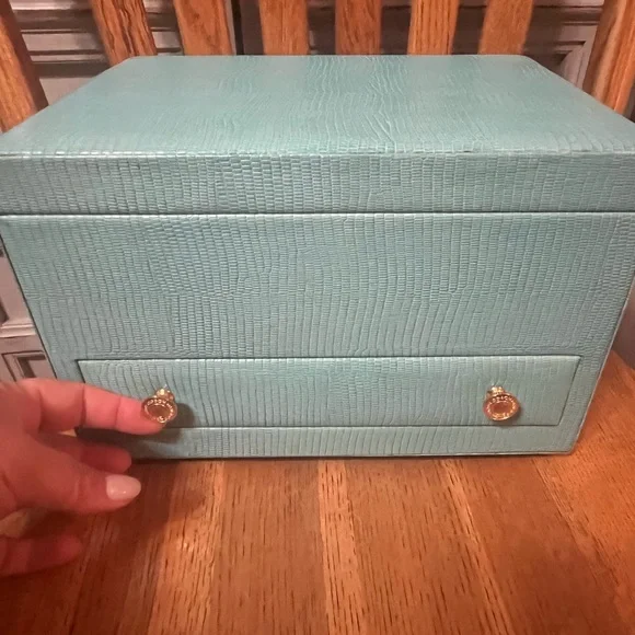 Very Rare Coach, Y2K Legacy Seafoam Blue Jewelry Box with 🪞 - Picture 11 of 14